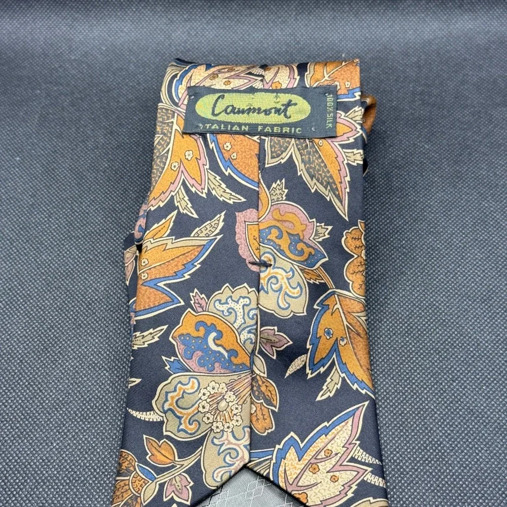 Vintage 1990s Caumont Botanical Fall Silk Tie 3.75